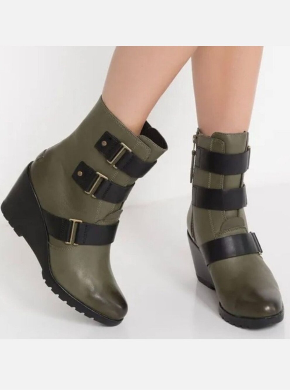 Sorel Olive Green Wedge Ankle Boots with Black Straps Size 7